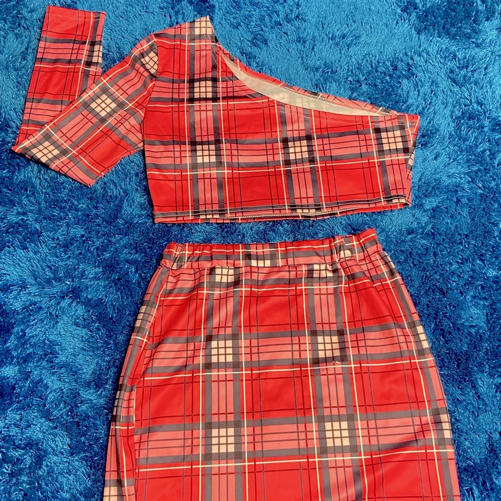 Two piece plaid skirt set